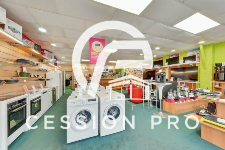 Fonds de commerce/droit au bail 230 m2